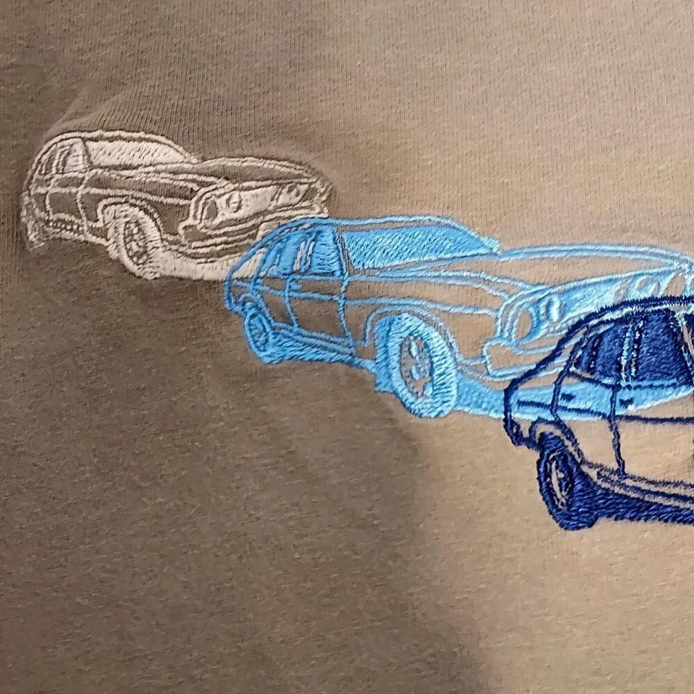 Gap Short Sleeve T Shirt Camel and Blue 1977- 1979 Pontiac Firebird Trans Am L10
